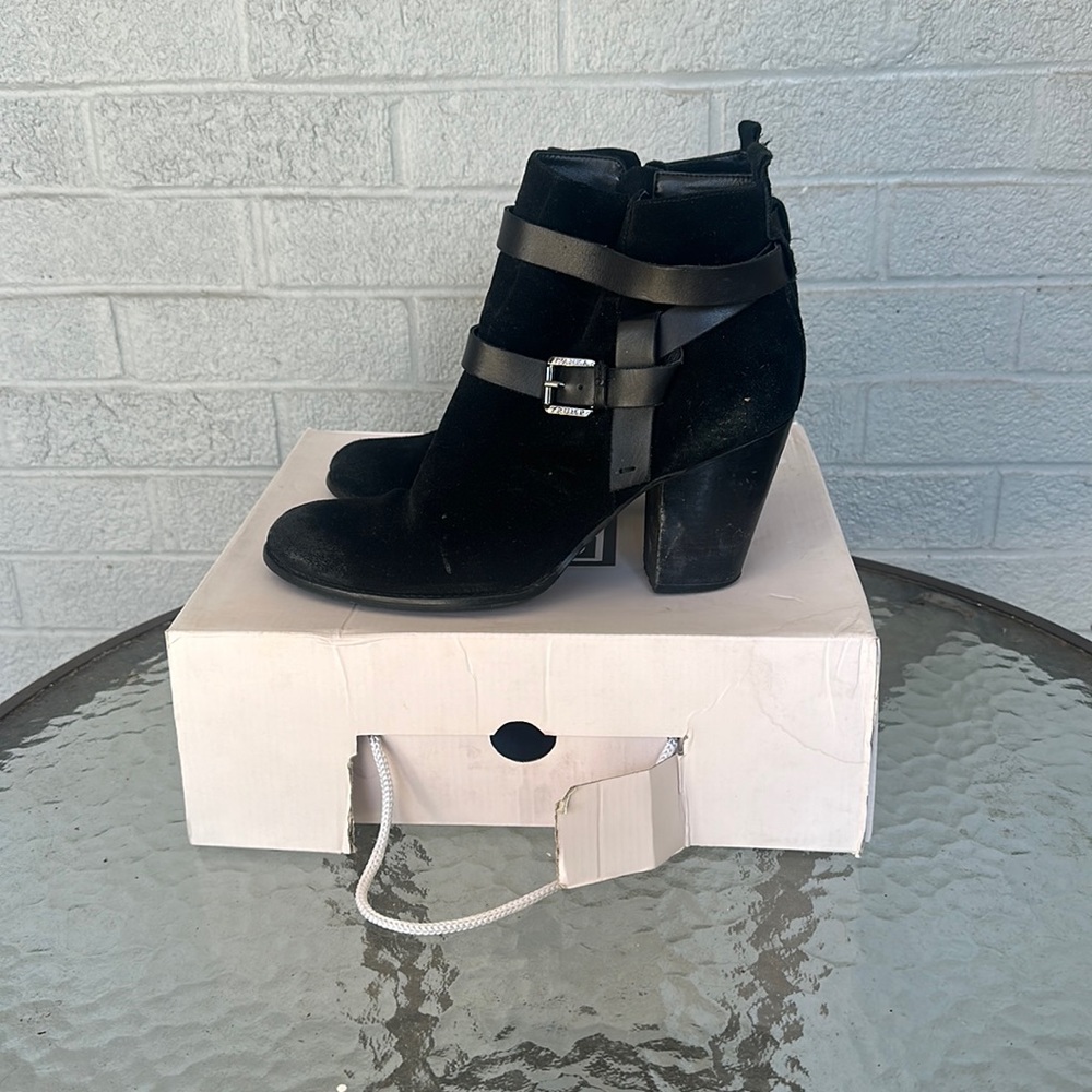 Ivanka Trump Size 10 Ankle Boot